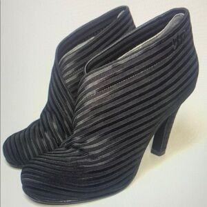 Black Striped Women's Heeled Booties